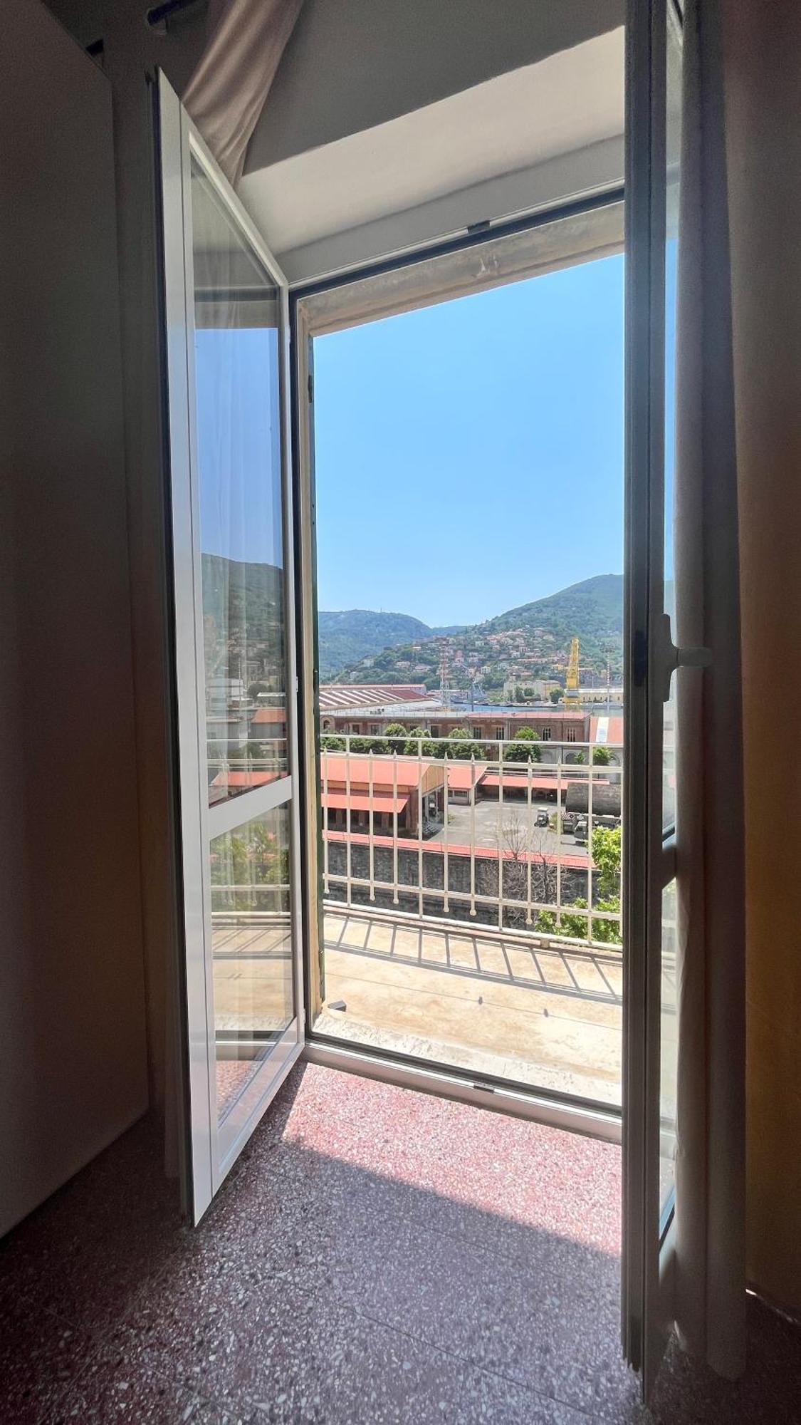 Panoramic Apartment 5Terre Специя Экстерьер фото